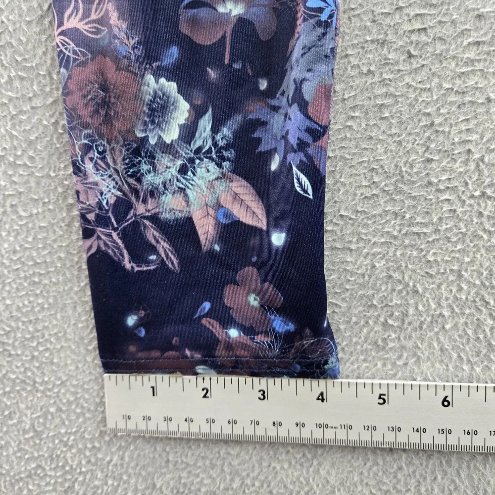 Converse Girl Activewear‎ Pants L Navy Floral Yoga Legging 24